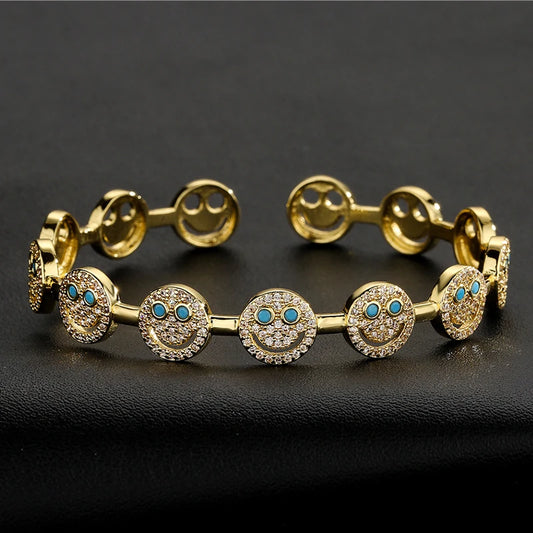 Smiling crystal bracelet