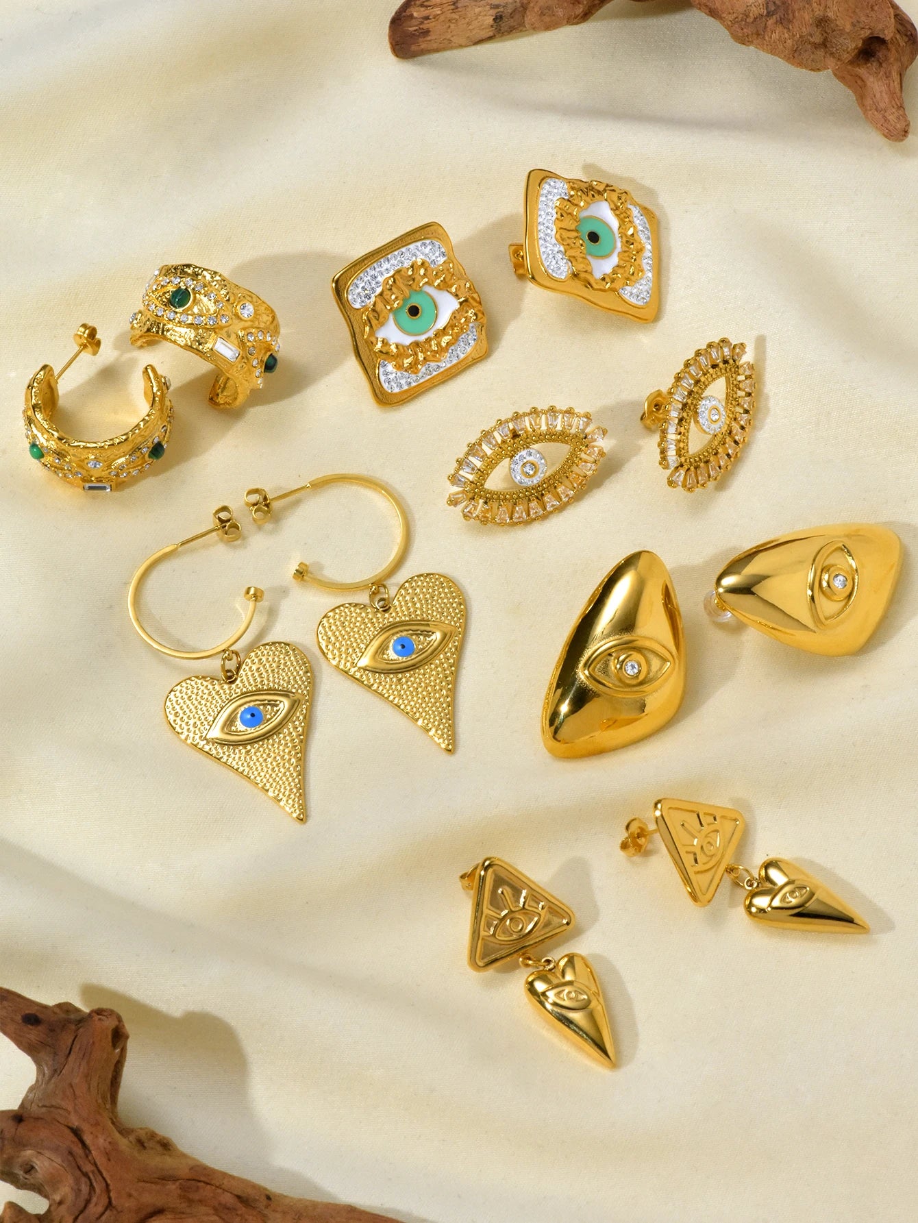 Vintage chunky jewelry