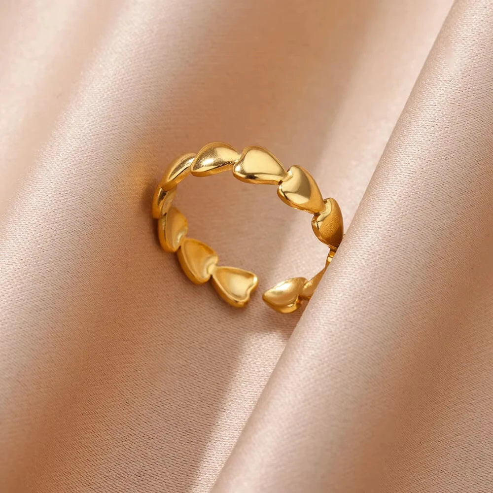 Elegant simple rings