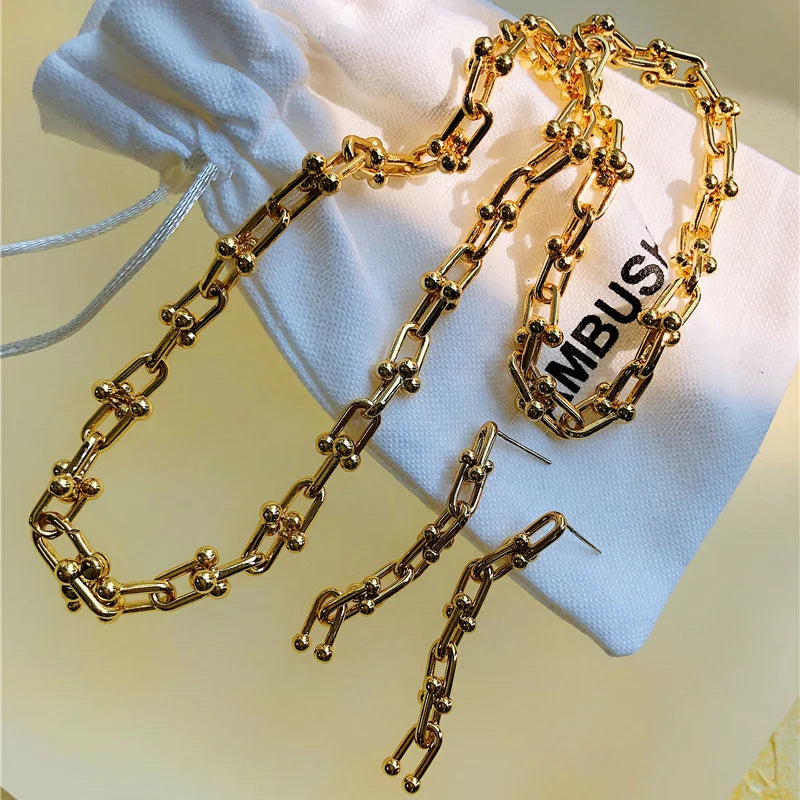 U-Shaped Horseshoe Buckle bracelet and necklace